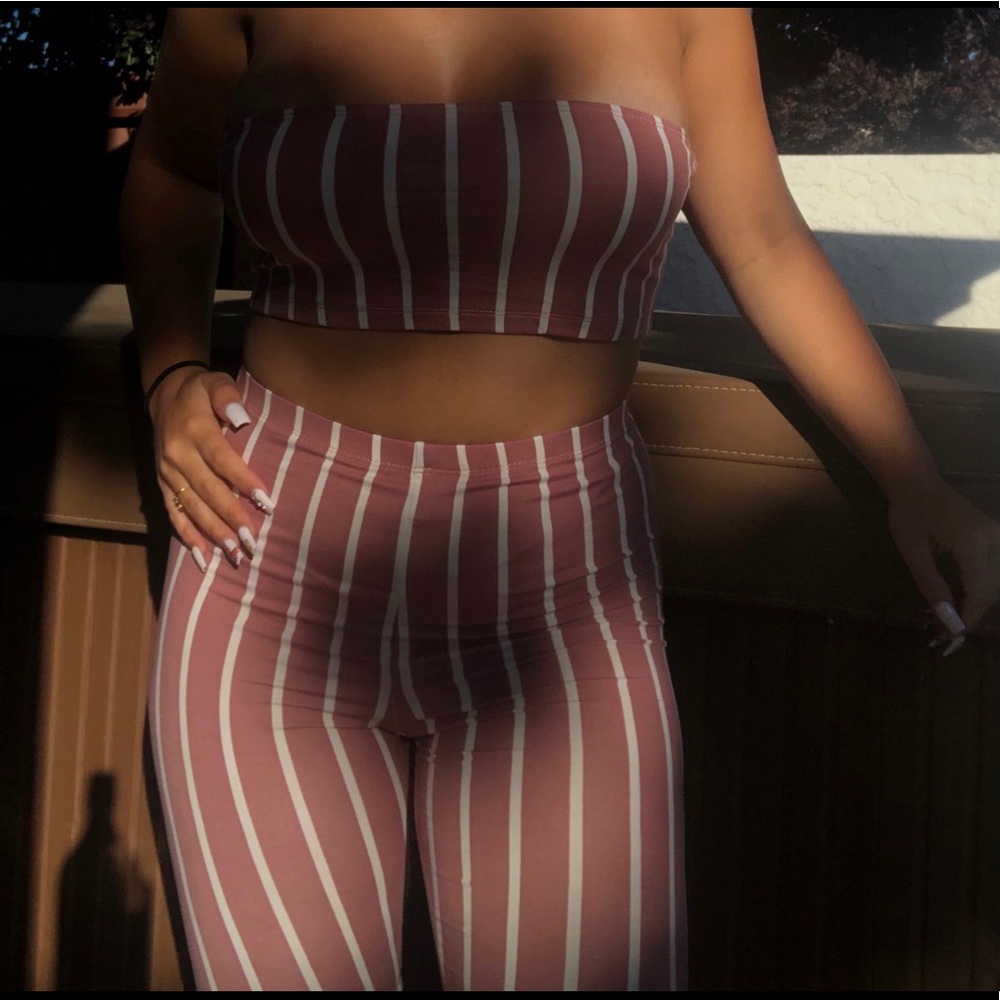 Matching Set - Picture 3 of 8